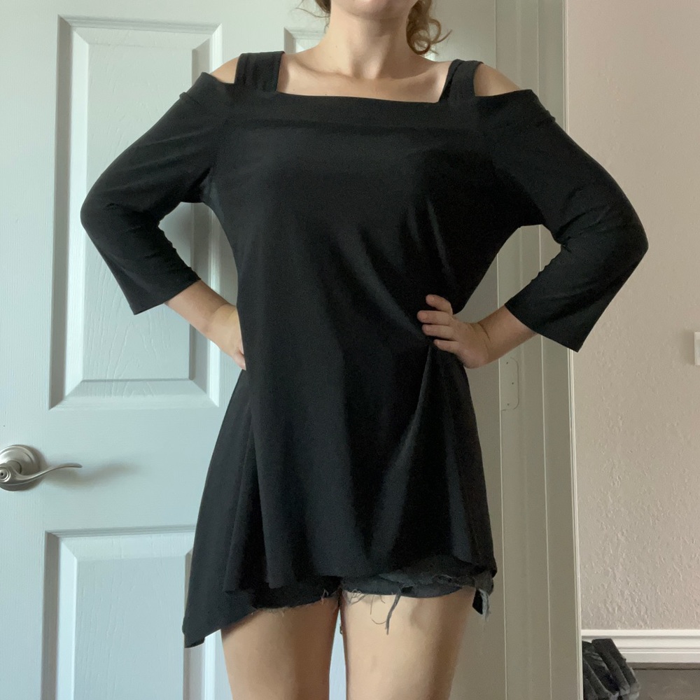 NWOT Come N See tunic